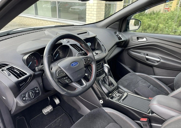 Ford Kuga cena 65900 przebieg: 213000, rok produkcji 2019 z Pilzno małe 631
